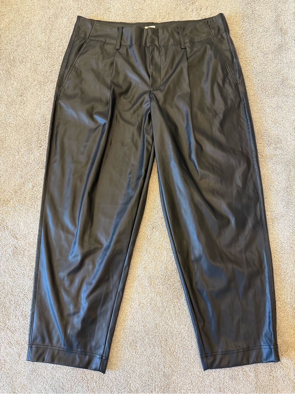 A New Day Size 16 Black Faux Leather Pleated Tapered Pants Vegan Leather